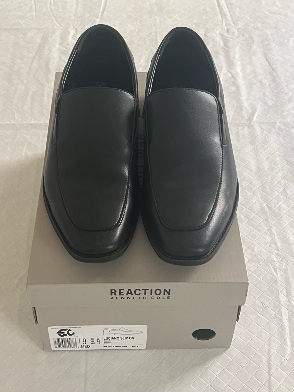 Kenneth Cole Reaction Black Luciano Slip-On Loafers Size 9